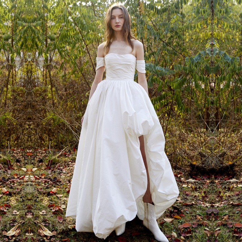 Photography Lighting - Gaun Pengantin Sederhana Tanpa Tali Satu