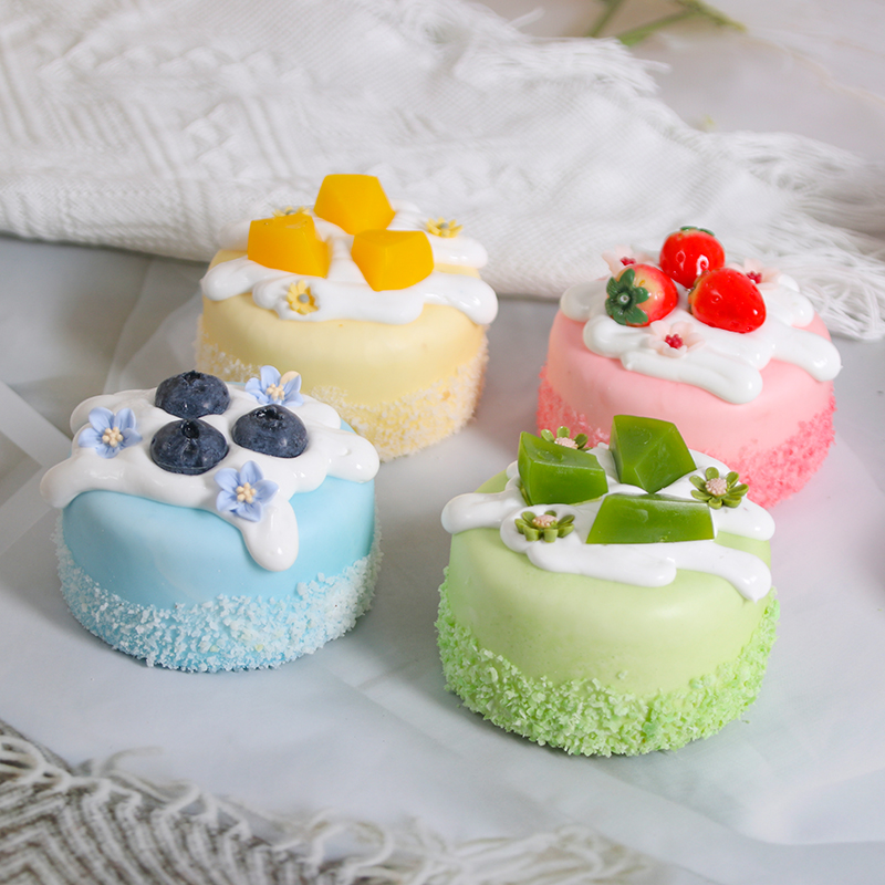 Photography Food - 1 Buah Kue Cokelat Buah Simulasi